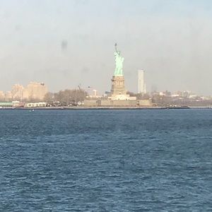 Meet your Posher, Holly